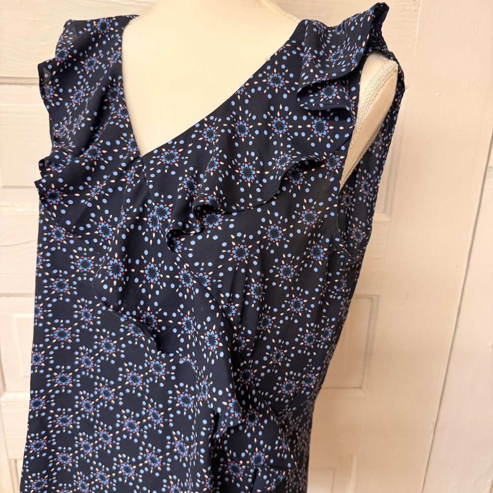 LOFT Red white and Blue Geometric Floral Ruffle V-Neck Sleeveless Blouse‎ Small